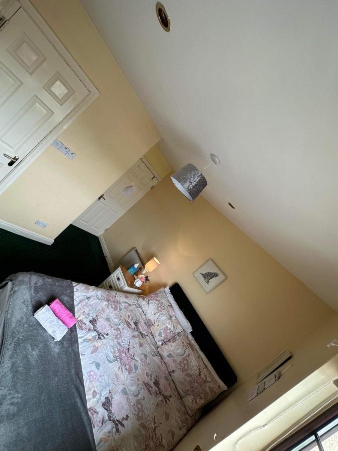 Edwards Cosy B&B Galway Buitenkant foto