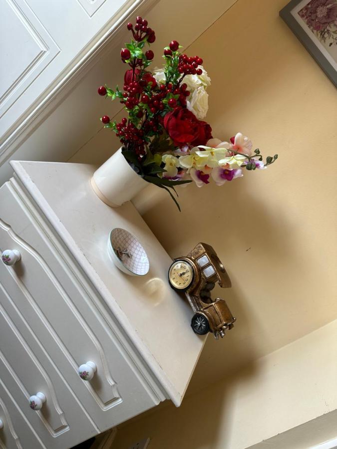 Edwards Cosy B&B Galway Buitenkant foto