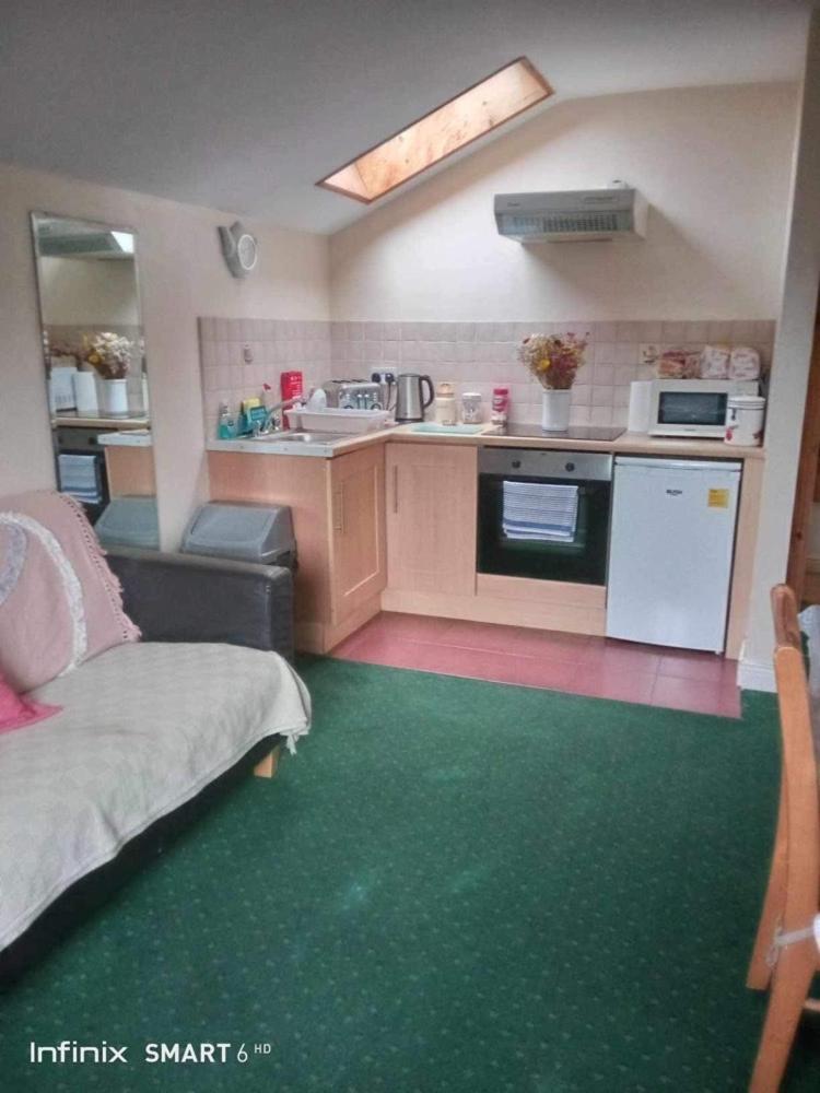 Edwards Cosy B&B Galway Buitenkant foto